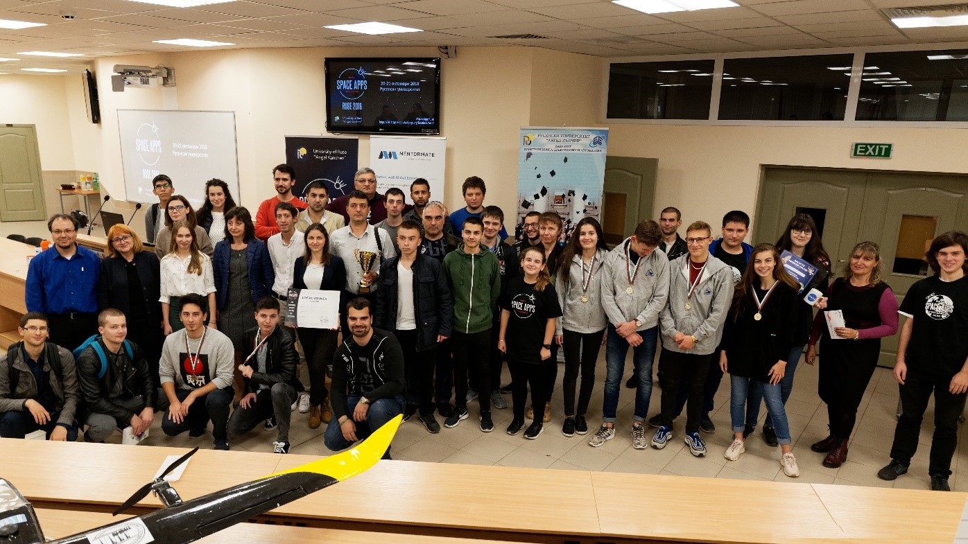 Близo 150 българи участваха в NASA Space Apps Challenge