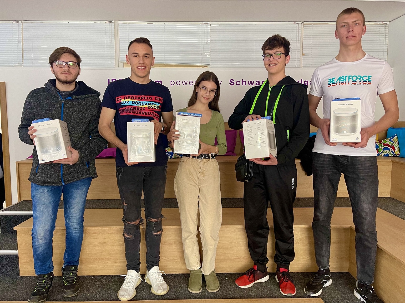Петима победители на Олимпиадата по програмиране в Правец